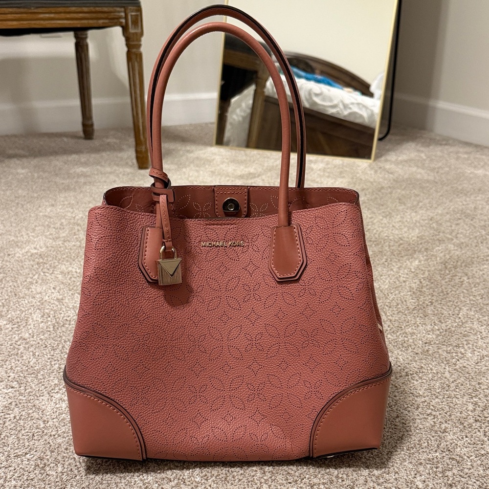 Michael Kors Mercer Gallery purse